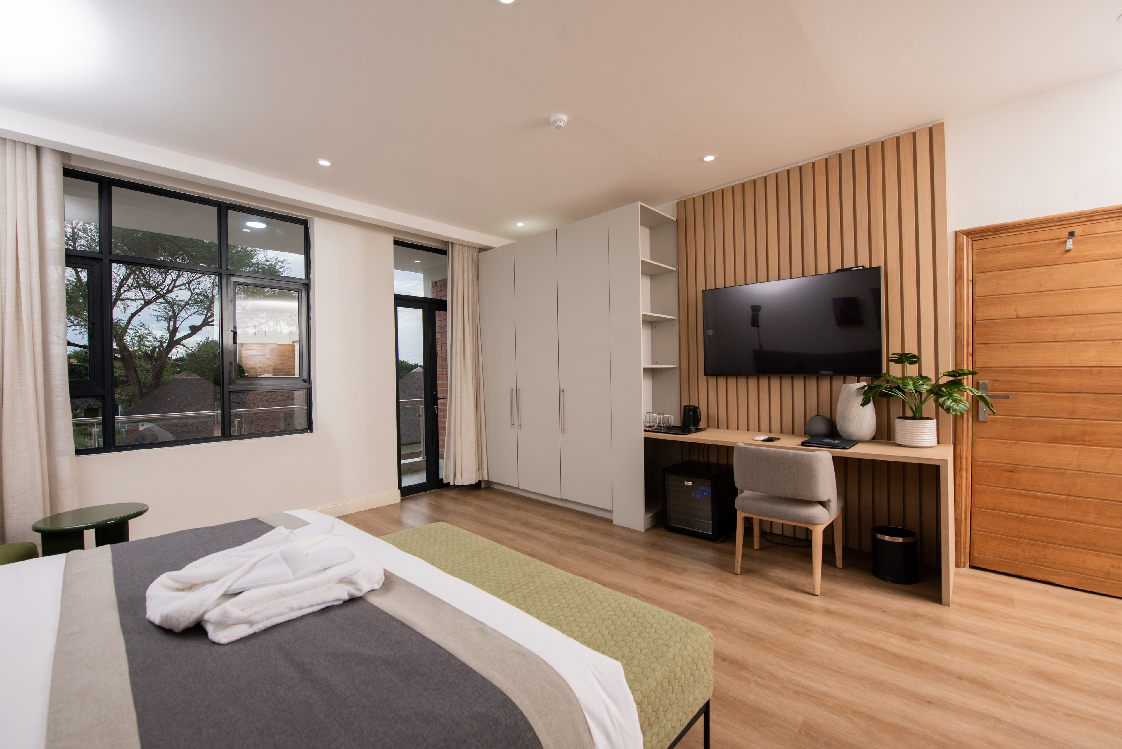 Redefining Luxury Online: The Digital Revamp of Ekhaya Luxury Resort - Gallery 2